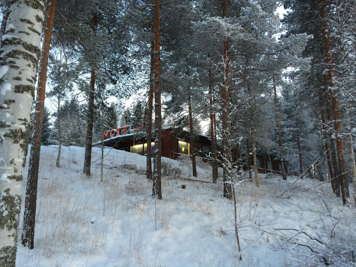 Asikkalan Motelli Vesivehmaa Exterior photo
